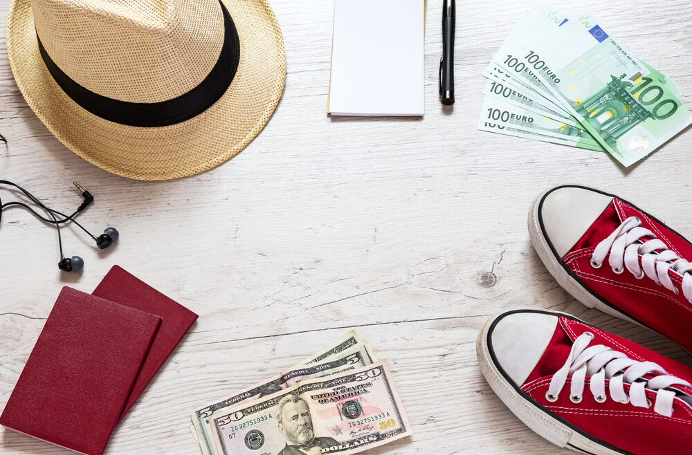 Five holiday money pitfalls to avoid