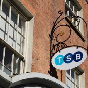 TSB boss steps down as IT issues continue