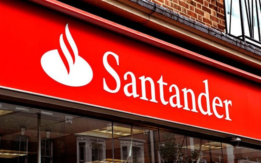 Santander launches cashback credit card