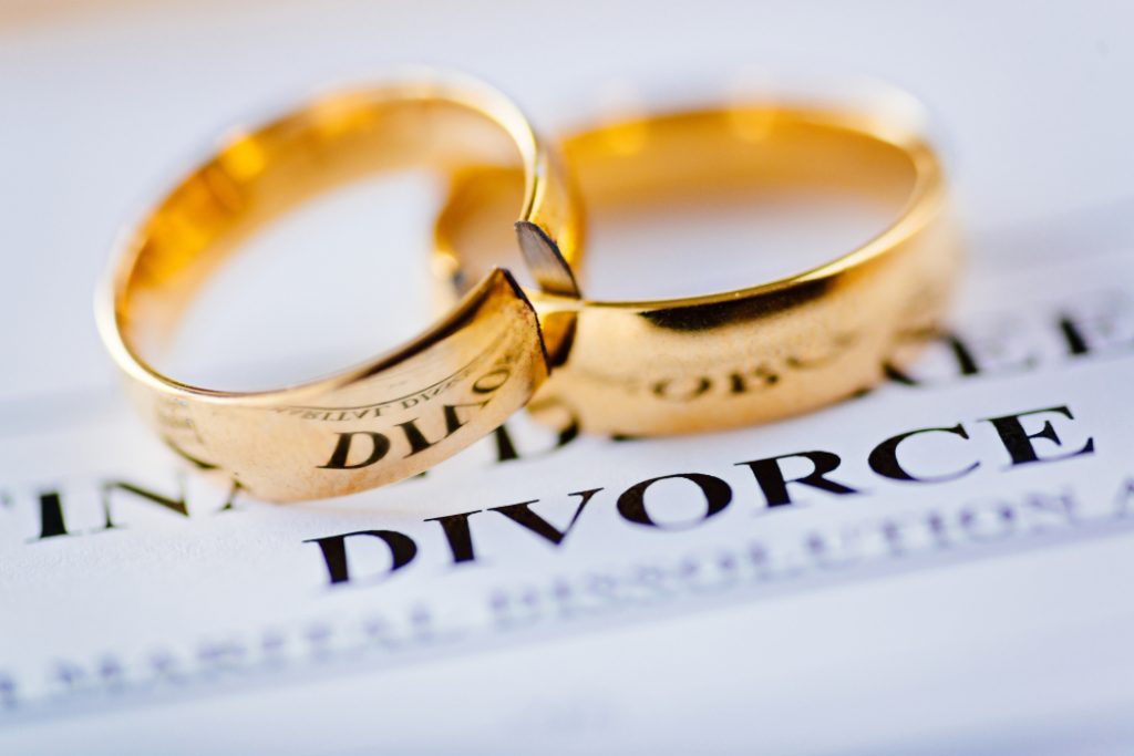 Don’t let a claims firm take half your cash: Get the Marriage Allowance for free