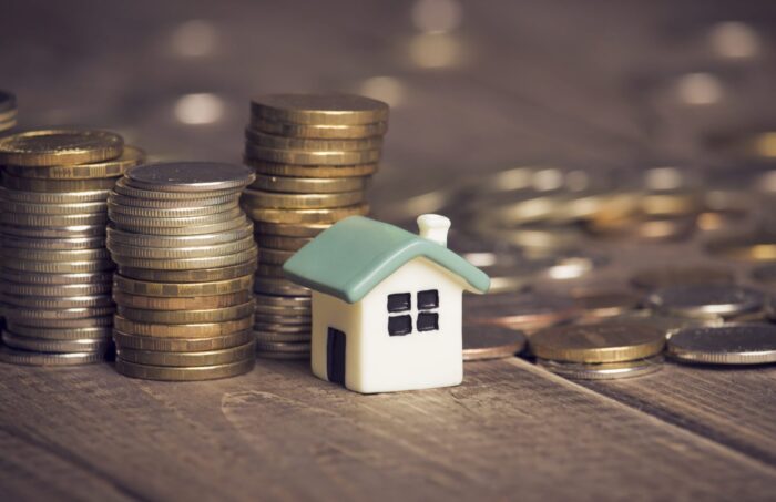 Retirees' mortgage lending drops but 'shadow' remains