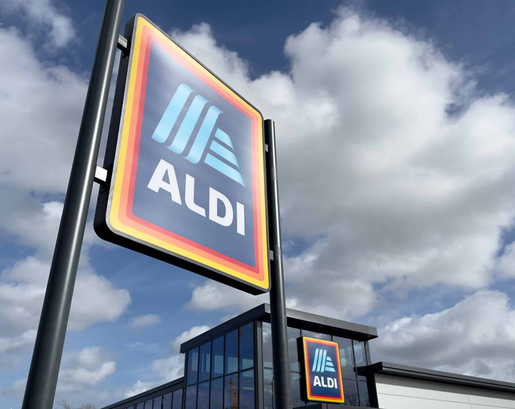 an aldi sign to denote grocery bills