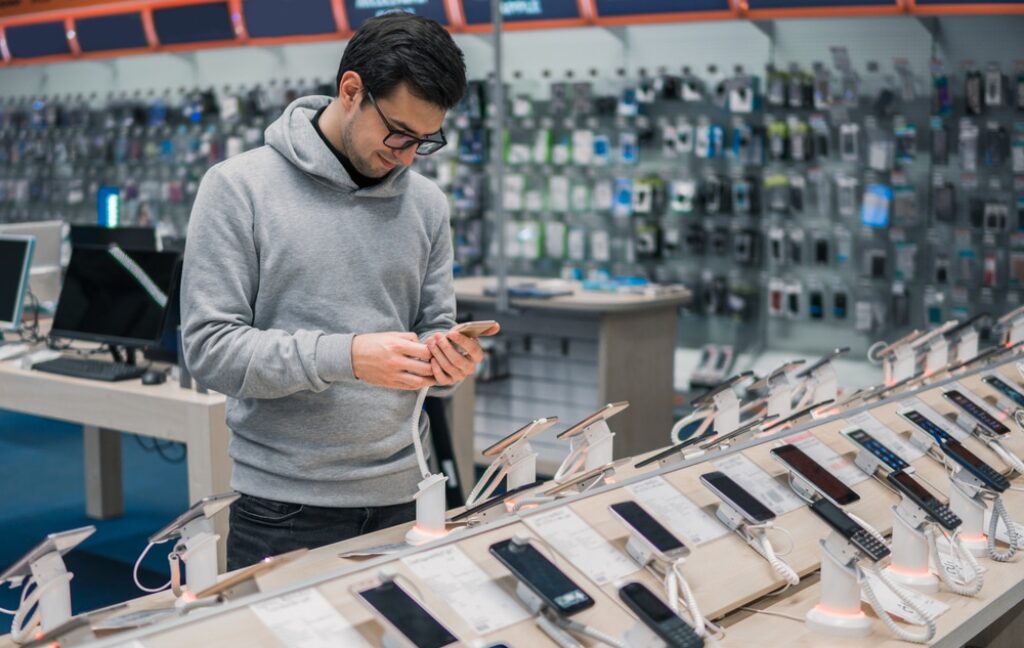 Budget smartphone costing £169 named ‘best product’ of 2024