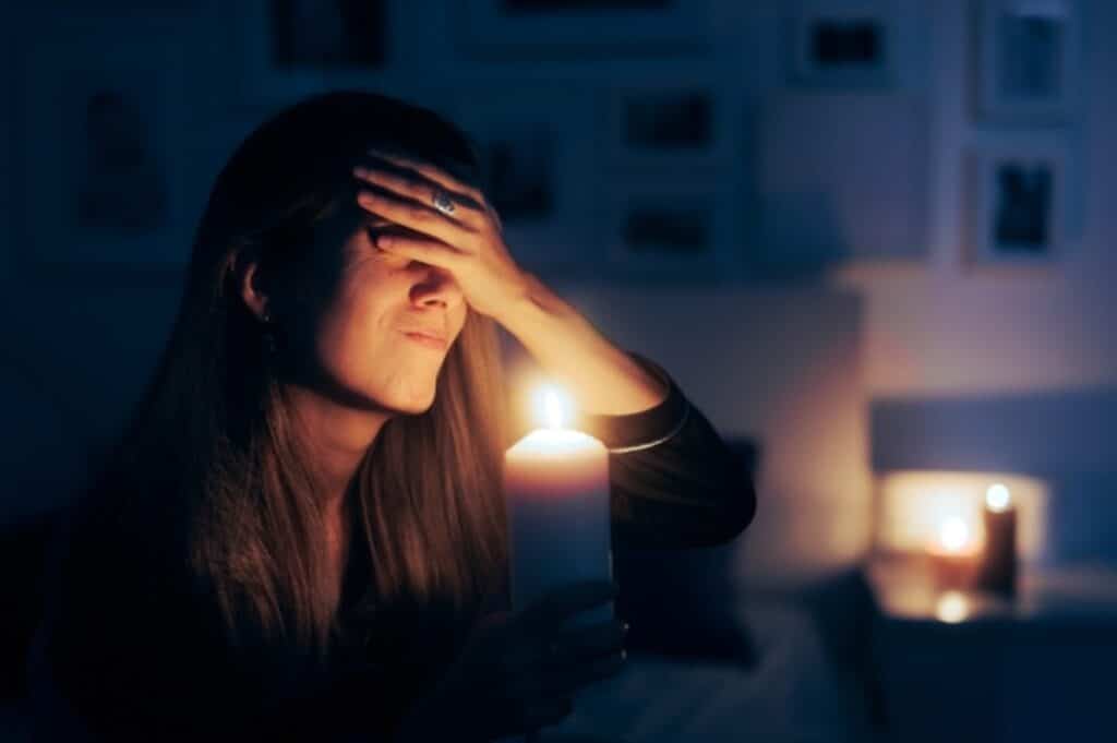 Energy firms must provide 24/7 support for power cuts caused by meter faults