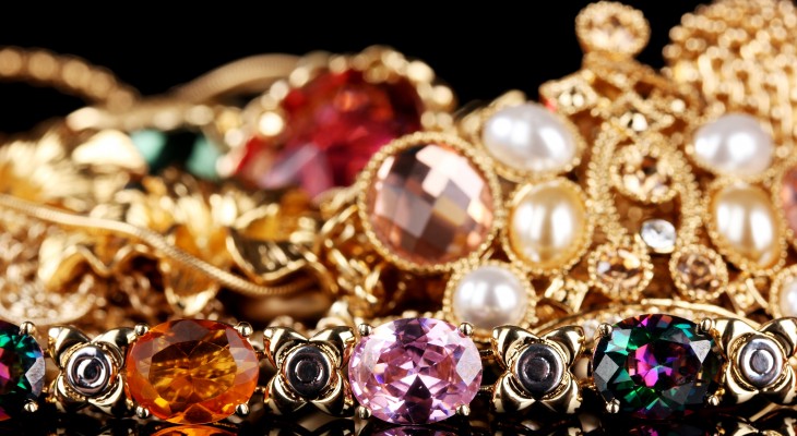 vintage jewellery