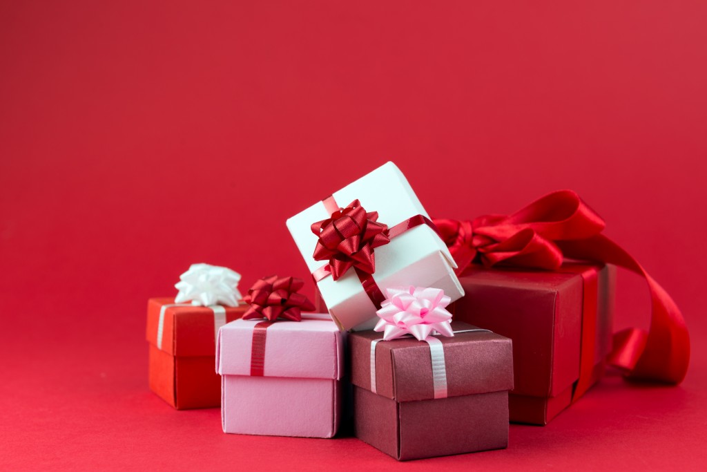 Five ways to make your Christmas gifting tax-efficient